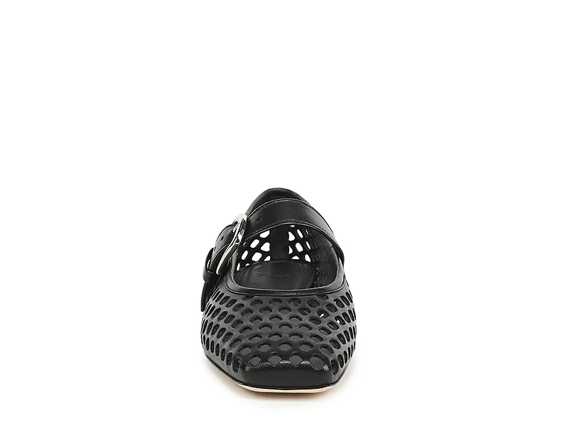 Daniela Mary Jane Flat