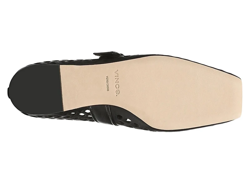 Daniela Mary Jane Flat