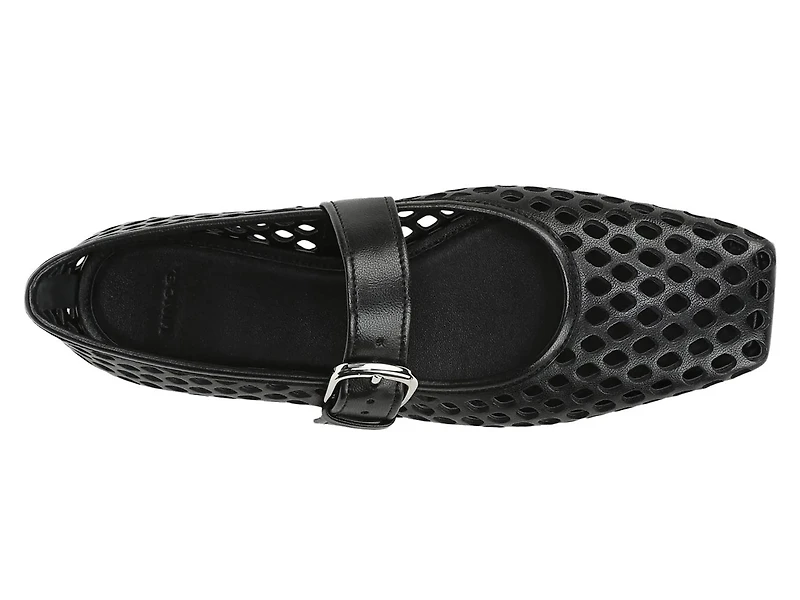 Daniela Mary Jane Flat