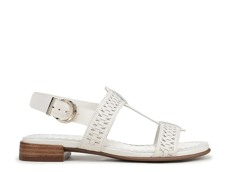 Nia Sandal