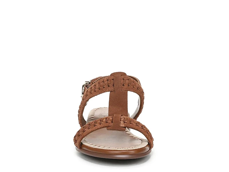 Nia Sandal