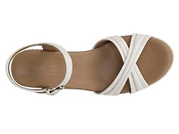 Dovie Platform Sandal