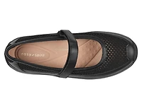 Briana Mary Jane Flat