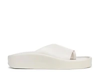 So-Fly Platform Thong Sandals