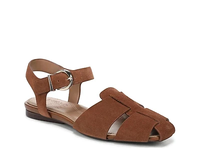 Cleo Flat