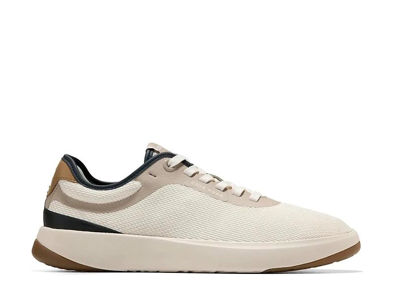 Grand Pulsa Sneaker