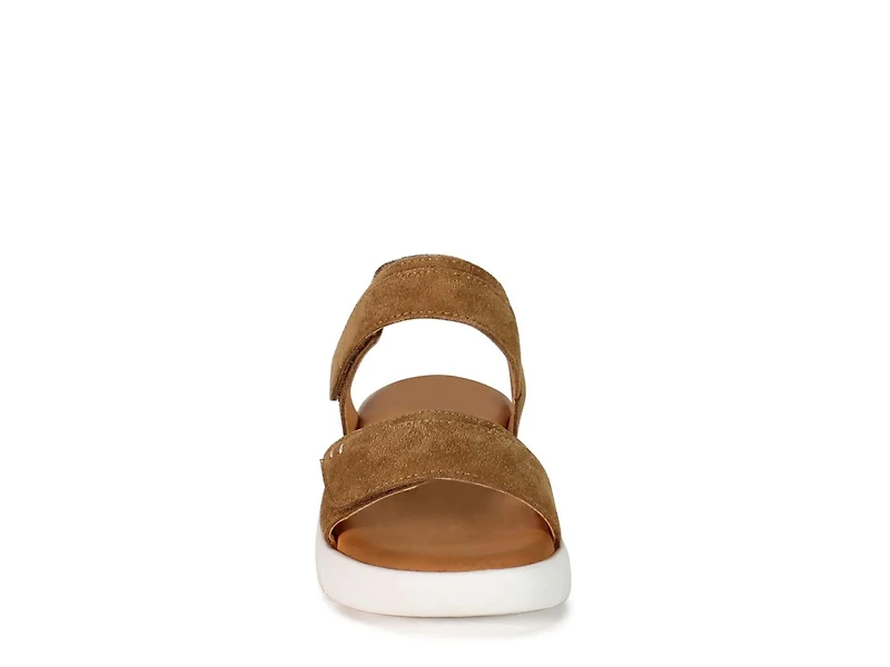 Ang Ular Sandal