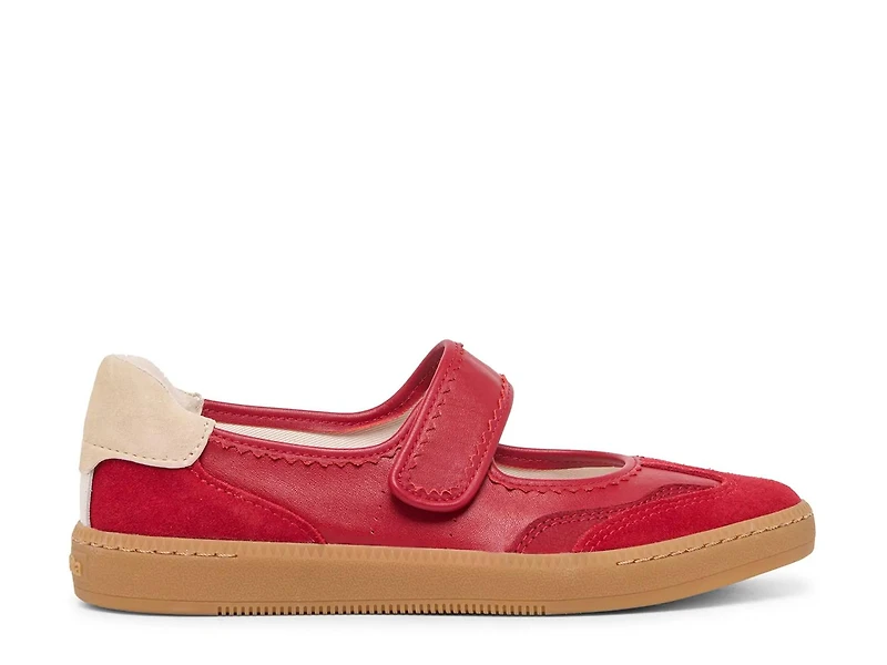 Nanet Mary Jane Sneaker