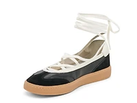 Nyomie Ballet Sneaker