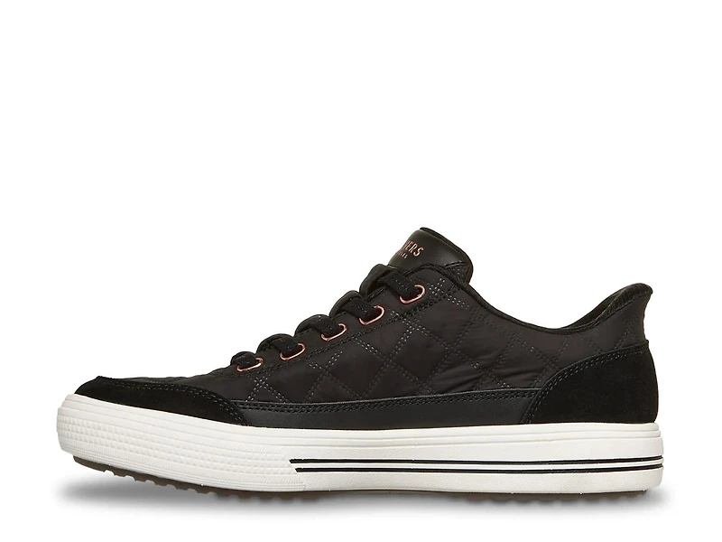 Street Hands Free Slip-ins: Arch Fit Arcade Cozy Cuddle Steps Sneaker