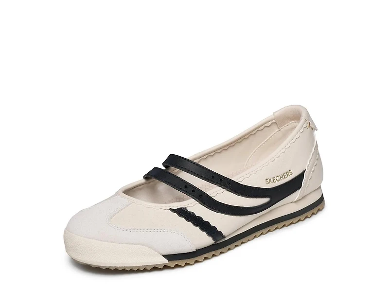 Topnotch Infinite Shine Mary Jane Sneaker