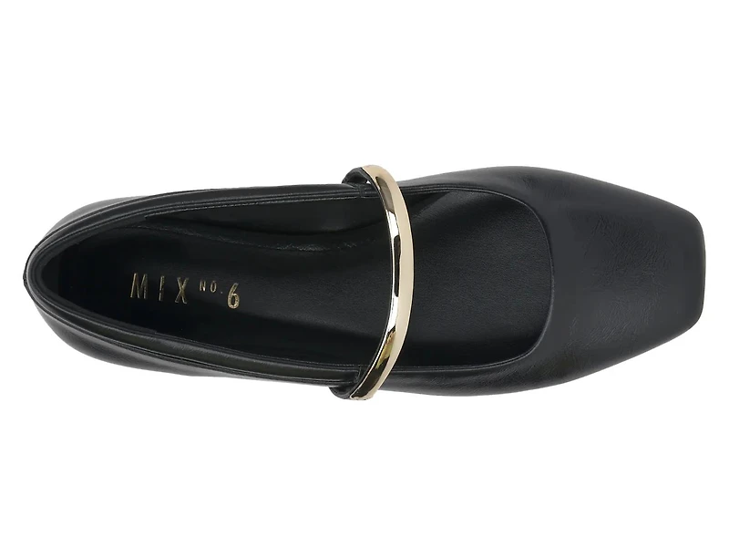 Norena Mary Jane Flat