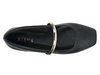 Norena Mary Jane Flat