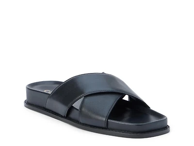 Hannah Sandal
