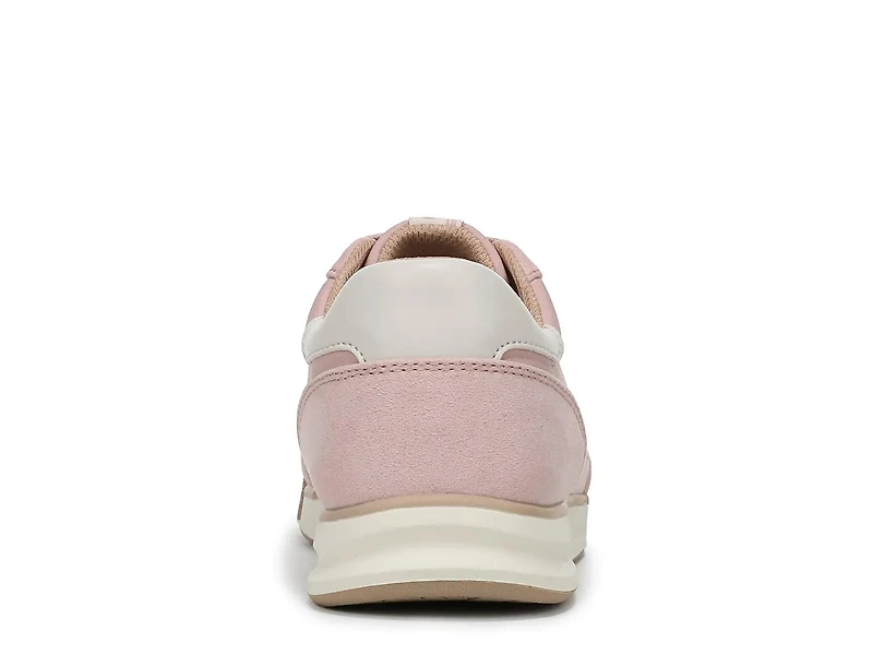 Throwback Retro Sneaker