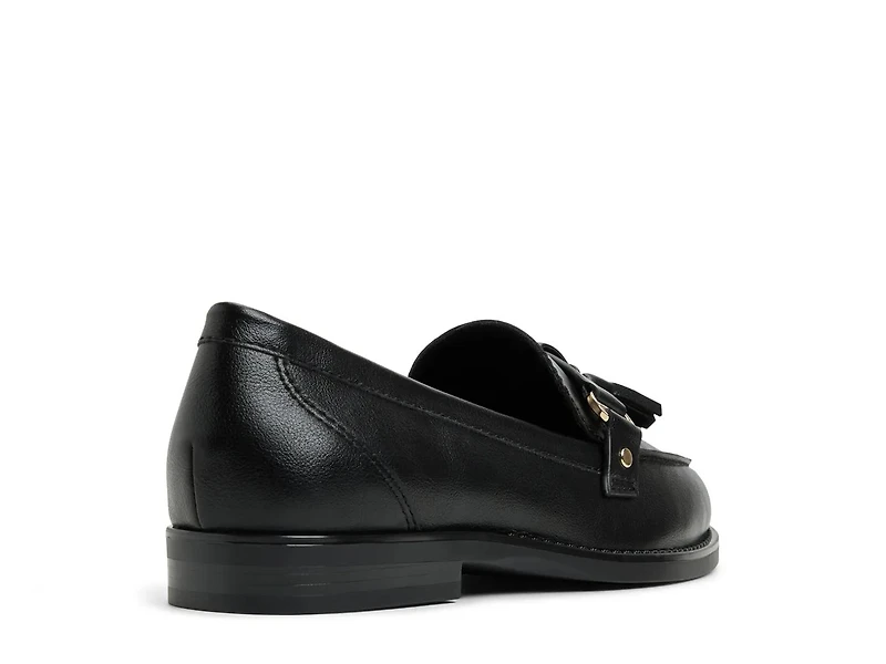 Attina Loafer