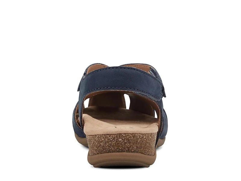 Brentia Fisherman Sandal