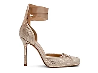 Larina Pump