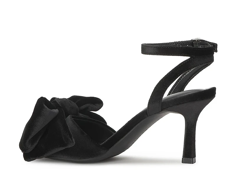 Ishaa Sandal