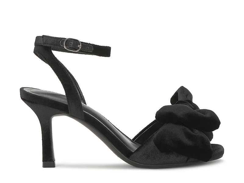 Ishaa Sandal
