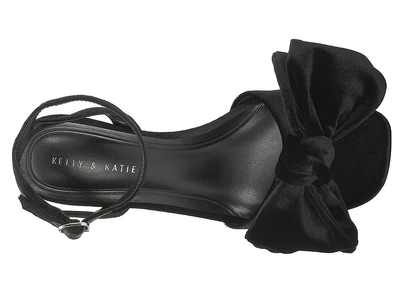 Ishaa Sandal