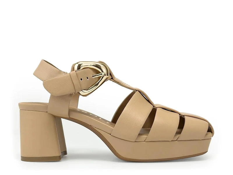 Soave Platform Sandal