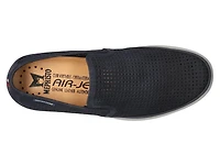 Tiago Slip-On Sneaker