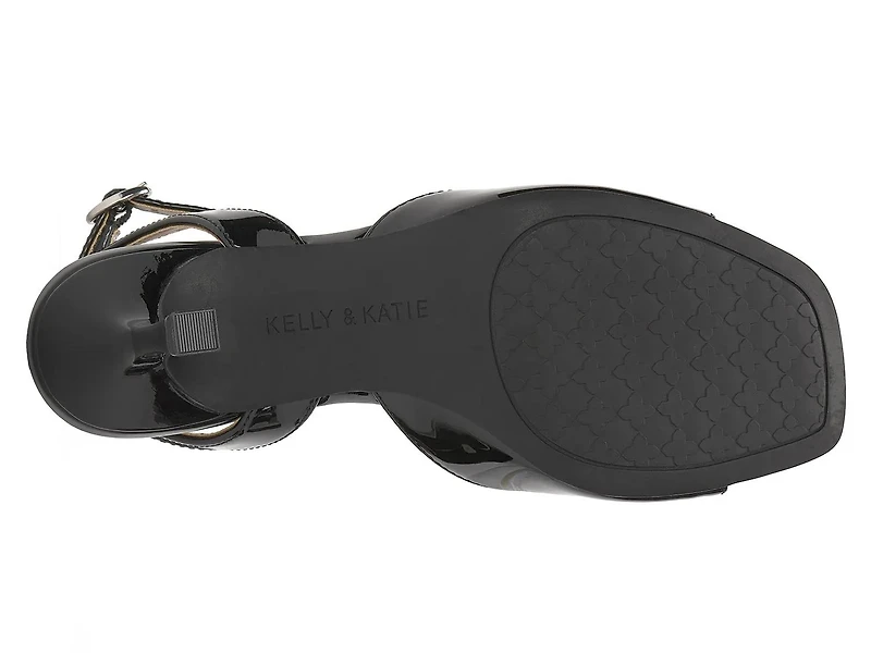 Ianna Sandal