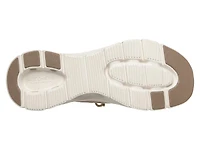 Hands Free Slip-ins Martha Stewart Arch Fit Glide-Step Pro Trendsetter Sneaker