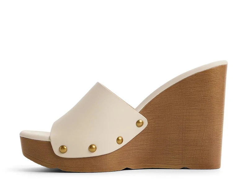 Grounded Wedge Sandal