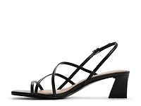 Maegann Sandal
