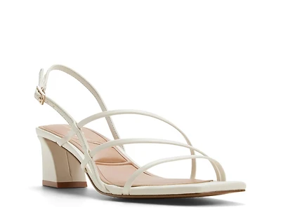 Maegann Sandal