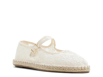Alisse Mary Jane Flat