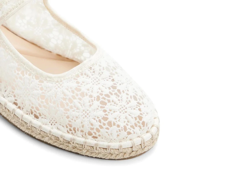 Alisse Mary Jane Flat