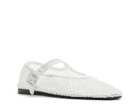 Alissie Mary Jane Flat