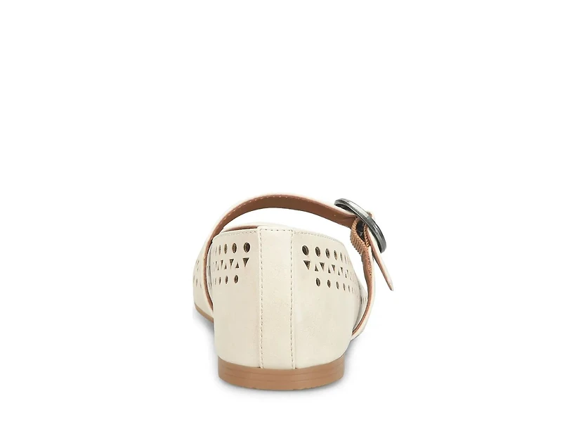 Tiara Mary Jane Flat