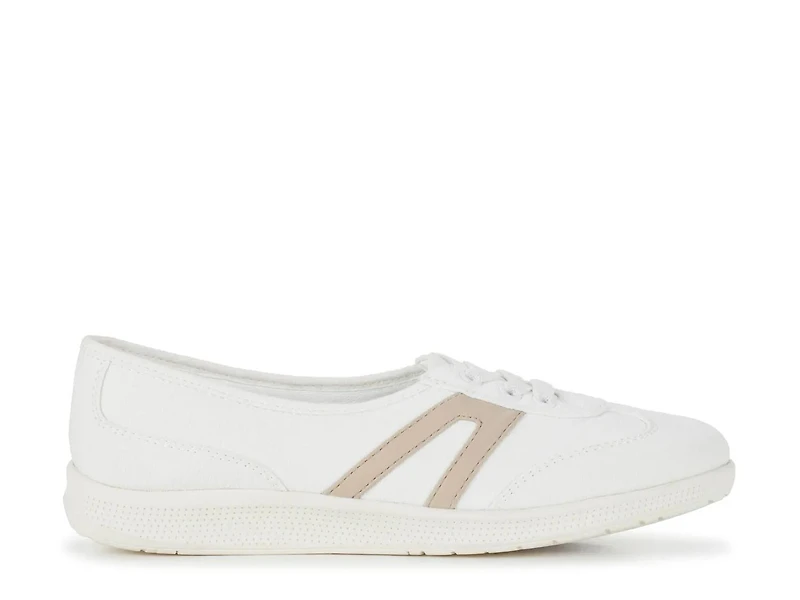 Vannie Slip-On Sneaker