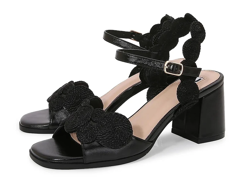 Valerie Sandal