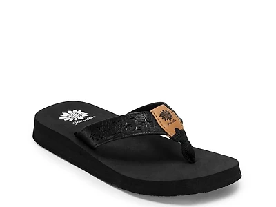 Benji Sandal