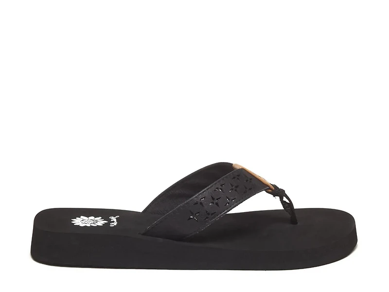 Benji Sandal