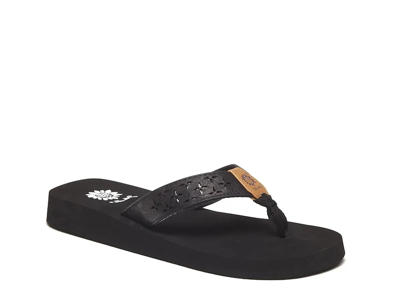 Benji Sandal