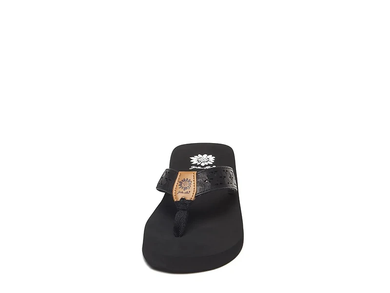 Benji Sandal