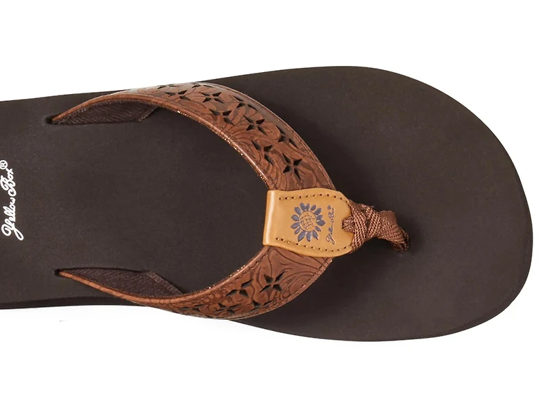 Benji Sandal