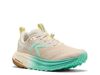 Roam Trail Running Shoe