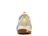 Roam Trail Running Shoe