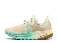 Roam Trail Running Shoe