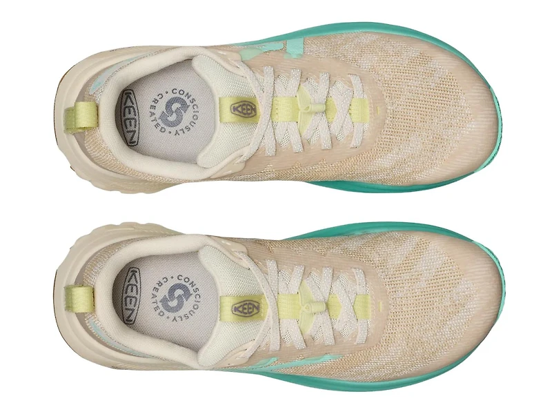 Roam Trail Running Shoe