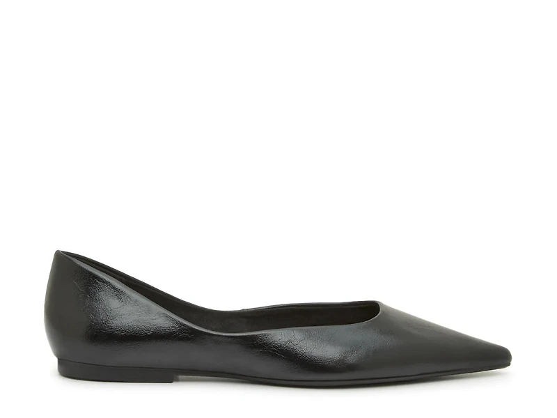 Lilyan Flat