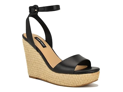 Hanlow Wedge Sandal
