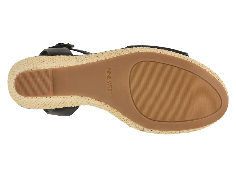 Hanlow Wedge Sandal
